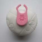 baby_bib_cupcake