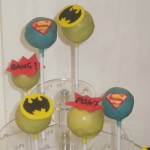 batman_and_superman_cake_pops