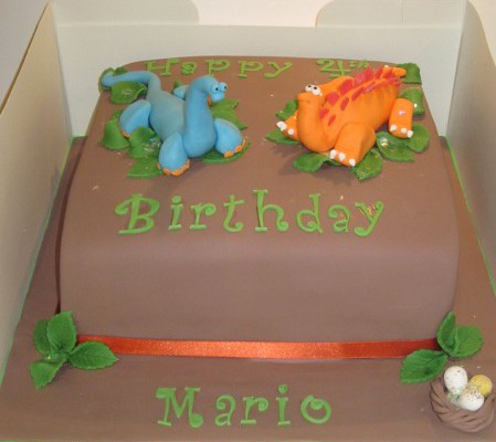 dinosaur_birthday_cake