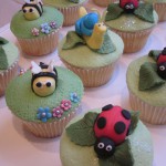 garden_bugs_cup_cakes