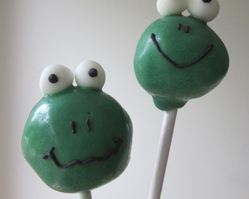 happy_frogs_cake_pops